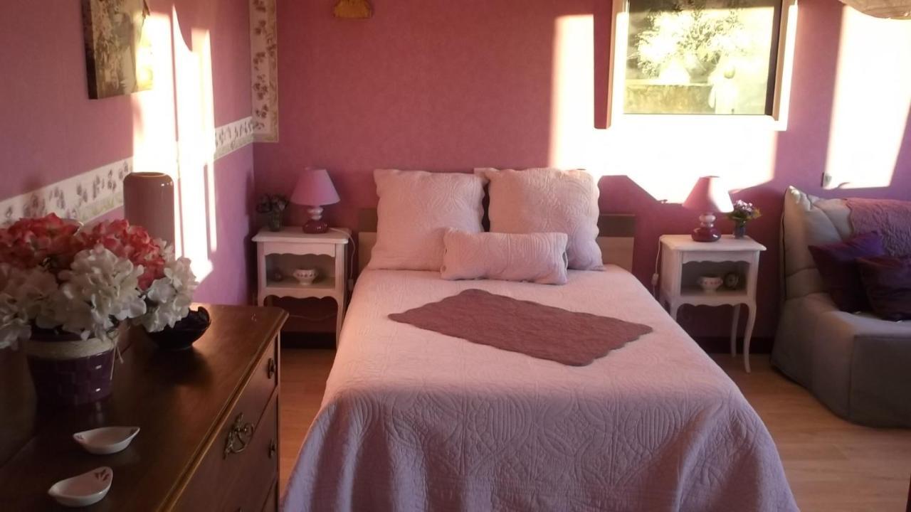 Alain Et Flo Bed & Breakfast Charancieu Luaran gambar